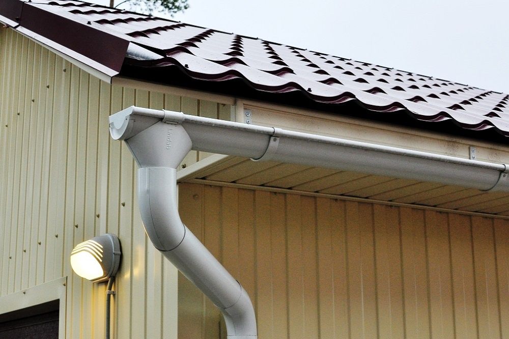 Металлочерепица Водосток карниз сайдинг кровля крыша