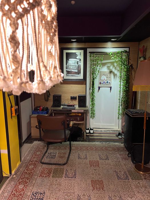 Уроки гитары, вокала и музыки