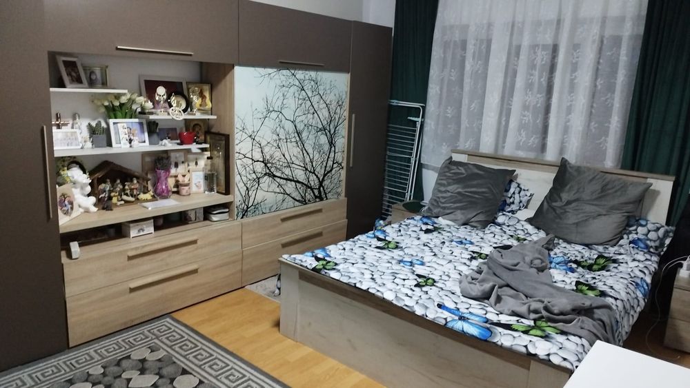 Vand apartament 2 camere