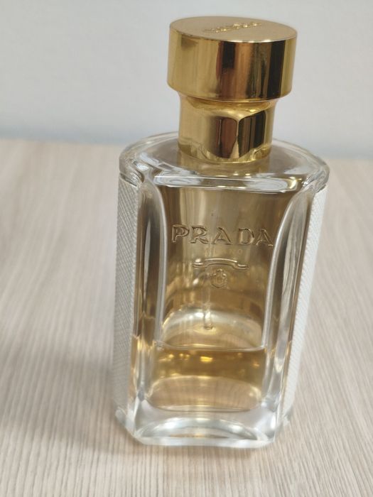 Парфюмерная вода Prada La Femme EDP, оригинал (остаток около 19 мл)