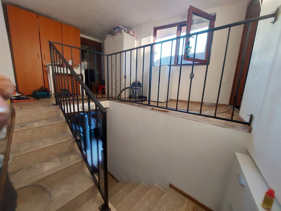 Porți, balustrade , terase ,structuri fier sau fier forjat , servicii
