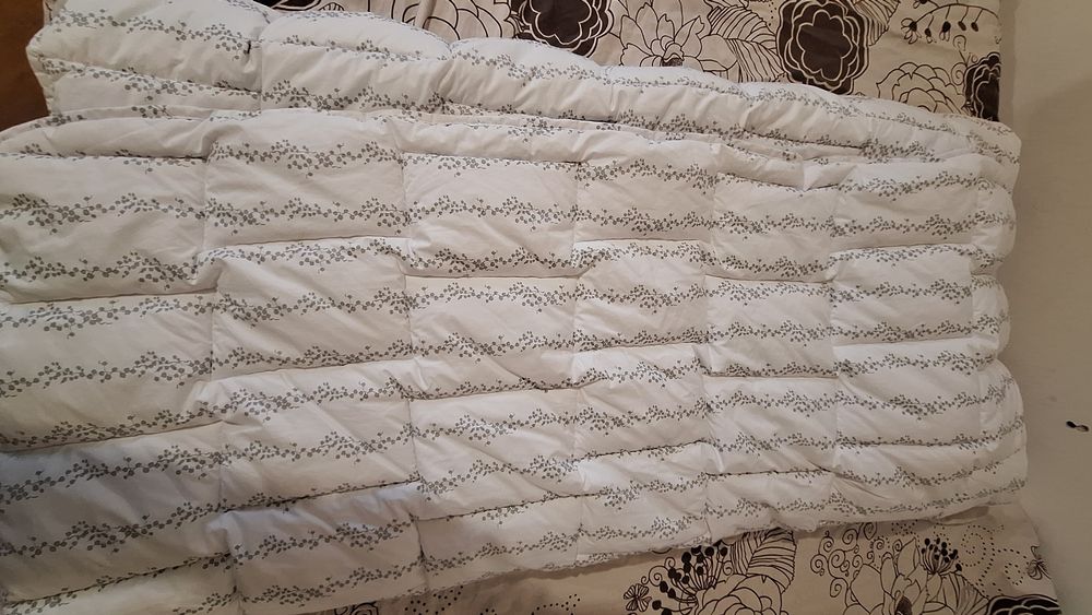 JUSK завивка с изкуствен пълнеш 135/200 Knutseggen