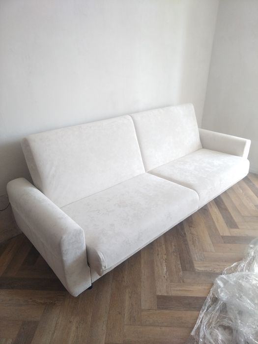 Продам новый диван!