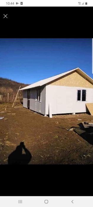 Vand container stil locuibil din panou termoizolant