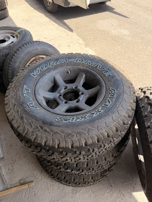 31х10.5/R15 Maxxis с джанти
