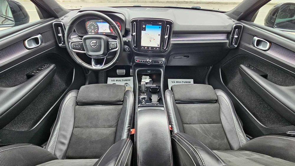 Volvo XC40 2018 R-Design 2.0D4 190cp Automat 4x4 FaruriLED Virtual TOP