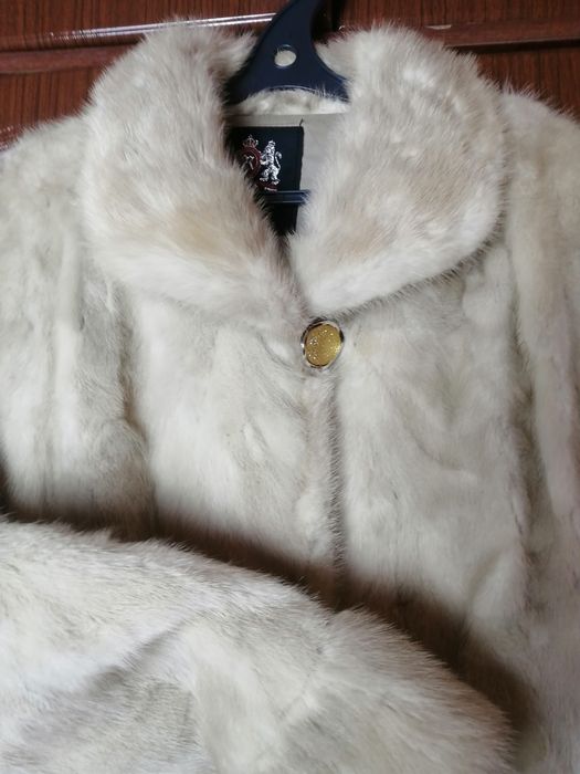 Шуба норковая крем 52 размер