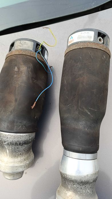 Задни възглавници Mercedes W211 E500