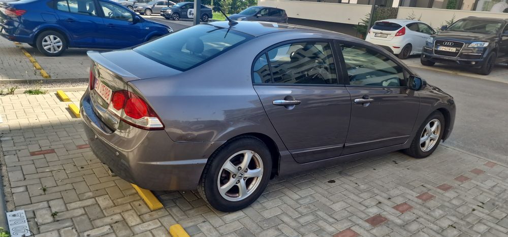 Honda Civic Hybrid 2010