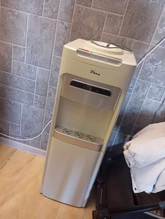 Диспенсер для воды