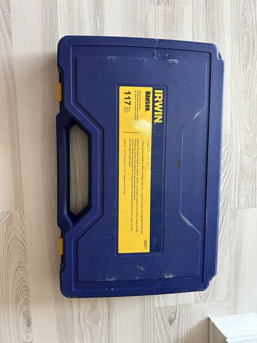 IRWIN HANSON 26377 117 Set Deluxe de tarod fracționar/metric, matrițe și burghie
