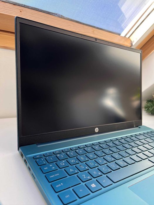 Лаптоп HP Pavillion 15 Ryzen 7 4700U 500GB SSD