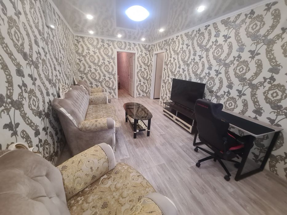 Сдам 2комнатную  в центре