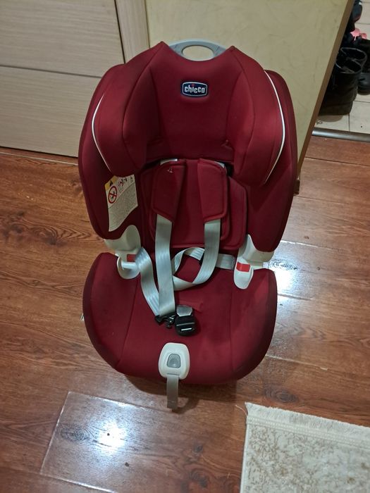 Детское автокресло Chicco