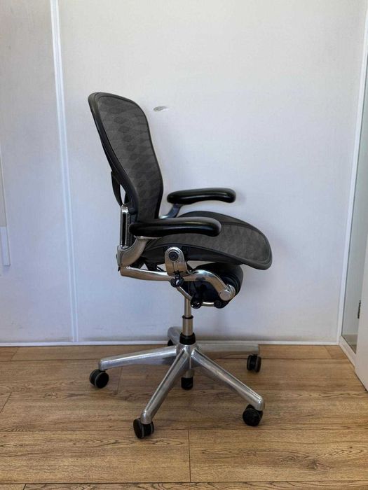 Refurbished Herman Miller Aeron Aluminium - Posturefit