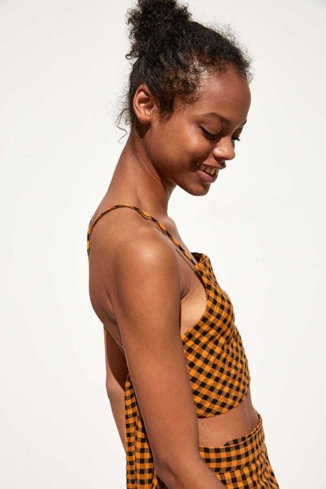 НОВО бюстие ZARA