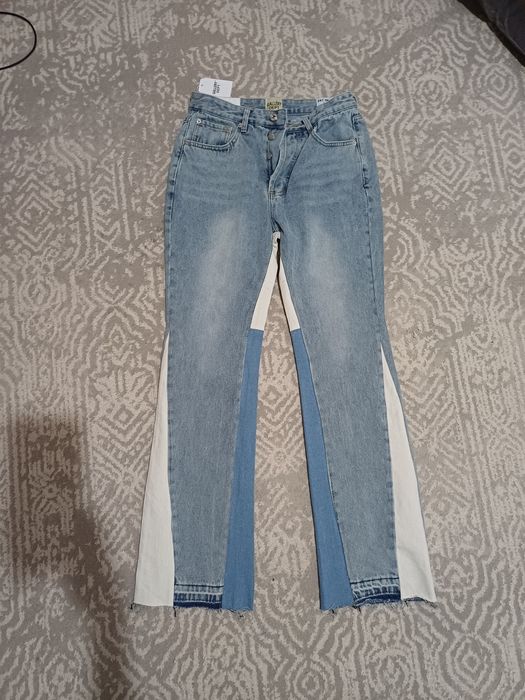 Продам джинсы gallery dept