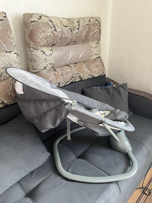 Шезлонг для ребенка как новый