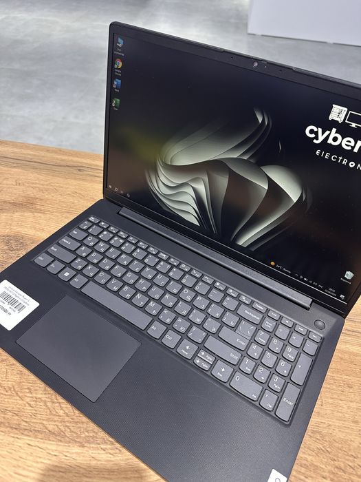 Ноутбук Lenovo Ideapad V15