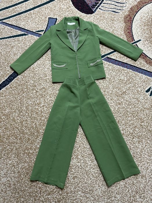 Продам детские вещи