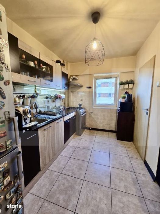 Apartament 3 camere, 110 mp, zona Micalaca - malul Muresului