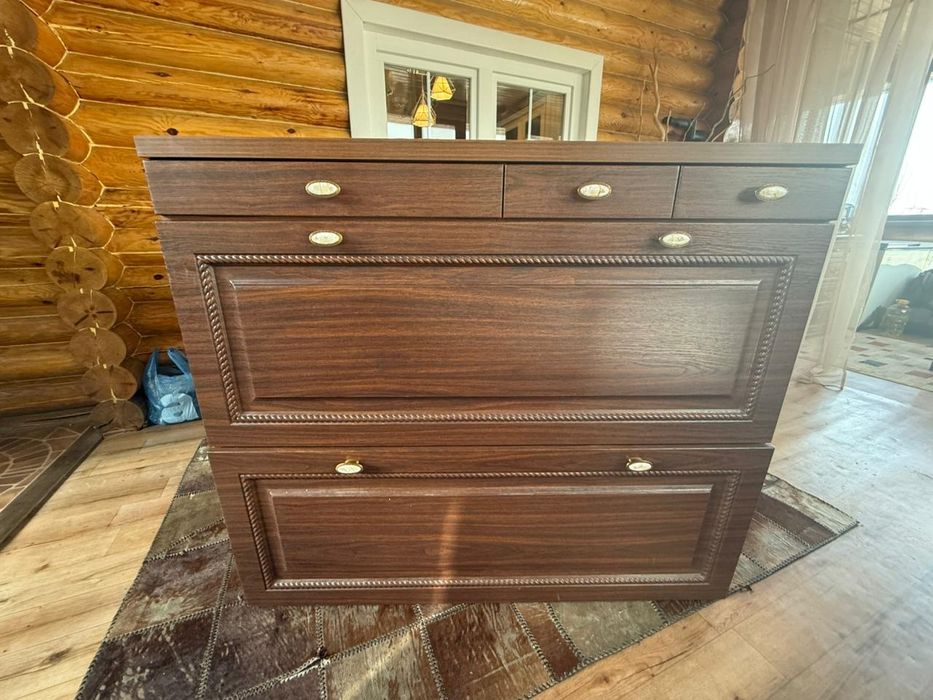 шкаф для прихожей деревянный