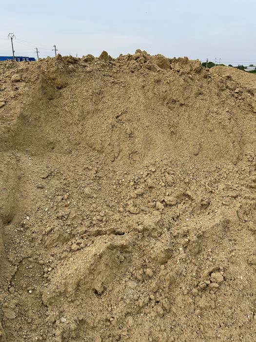 Nisip  Pamant Negru vegetal Balastru Pietris Chisai