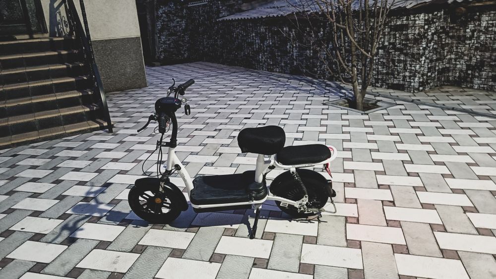 Skuter electro «Shomalang»