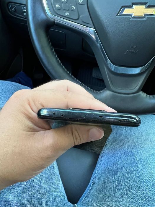 Oppo x3 pro EU 8+3gb/256gb Ideal holatda