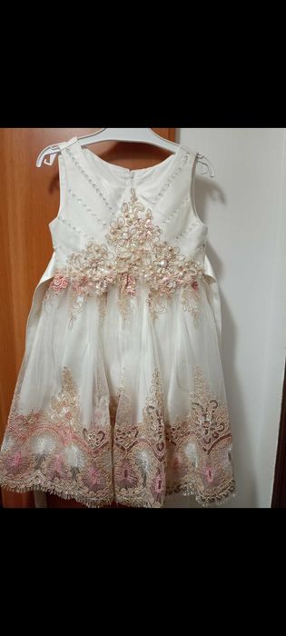 Rochie fetite 5-6 ani