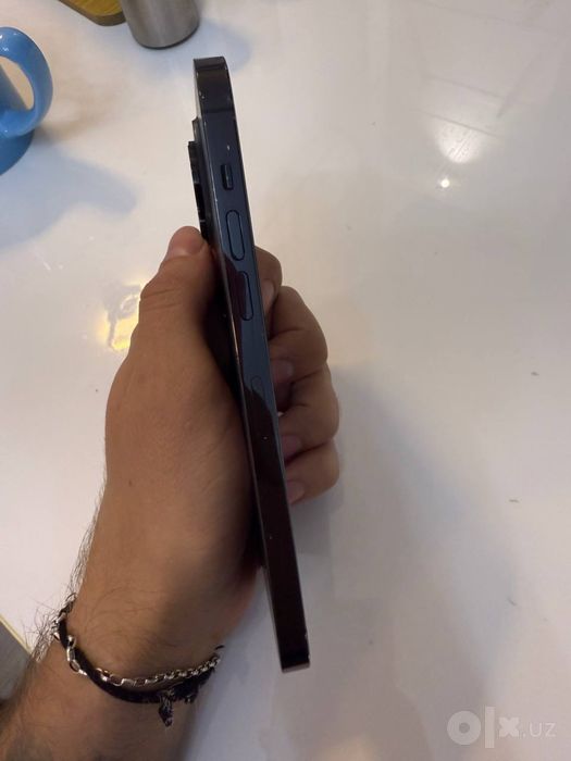 Срочно продаю iPhone 14 pro max 256