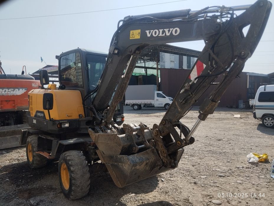 Ekskavator xizmati 24/7 . Услуги Эксковатора