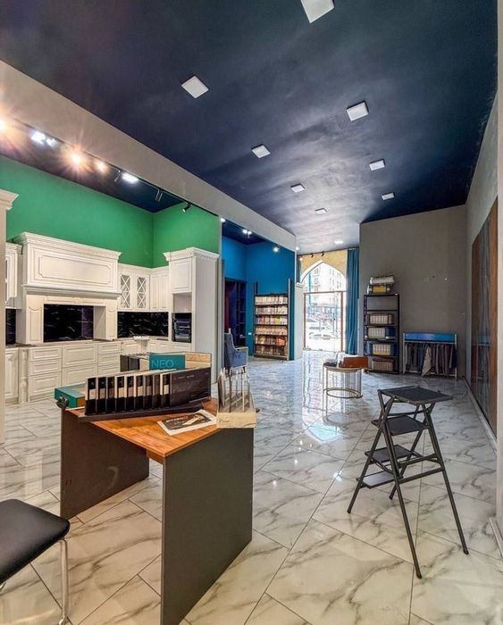 Продажа коммерческой недвижимости Паркентский, Тапоич круг, 140м2