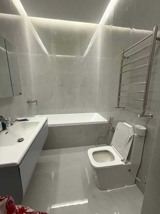 Uchastka 2.85 sotoh sotiladi