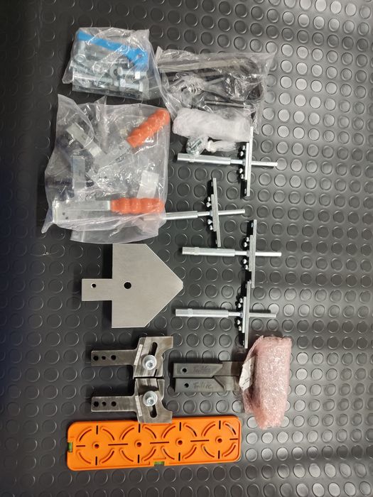 Ъглонабивна машина Elumatec EP 124 - Германия - нова.