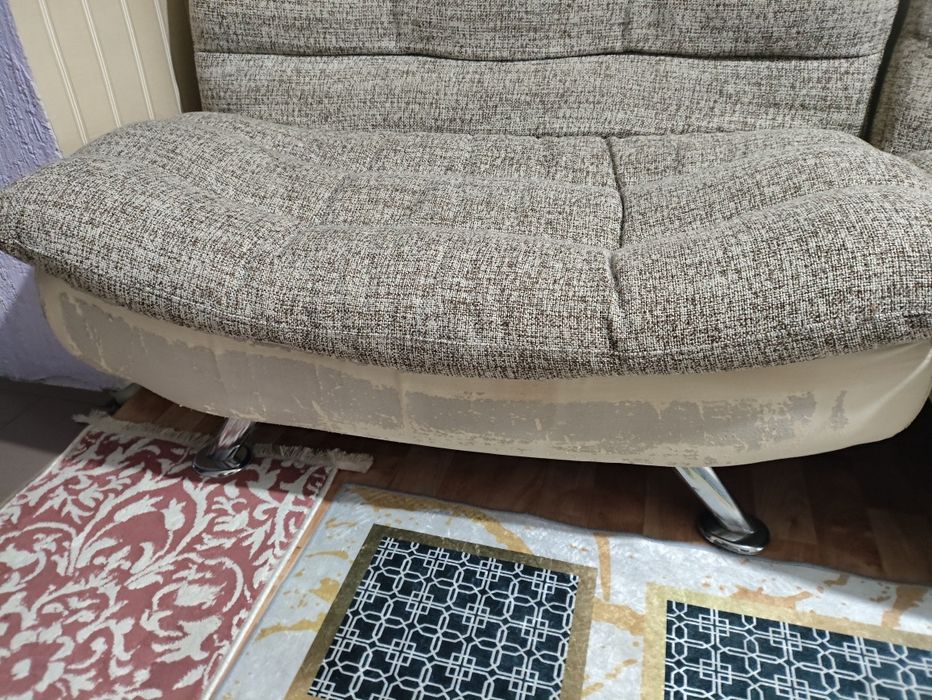 Диван и 2 кресла б/у