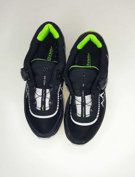 Depozit en gros – încălțăminte second hand bărbați – la sac 25kg