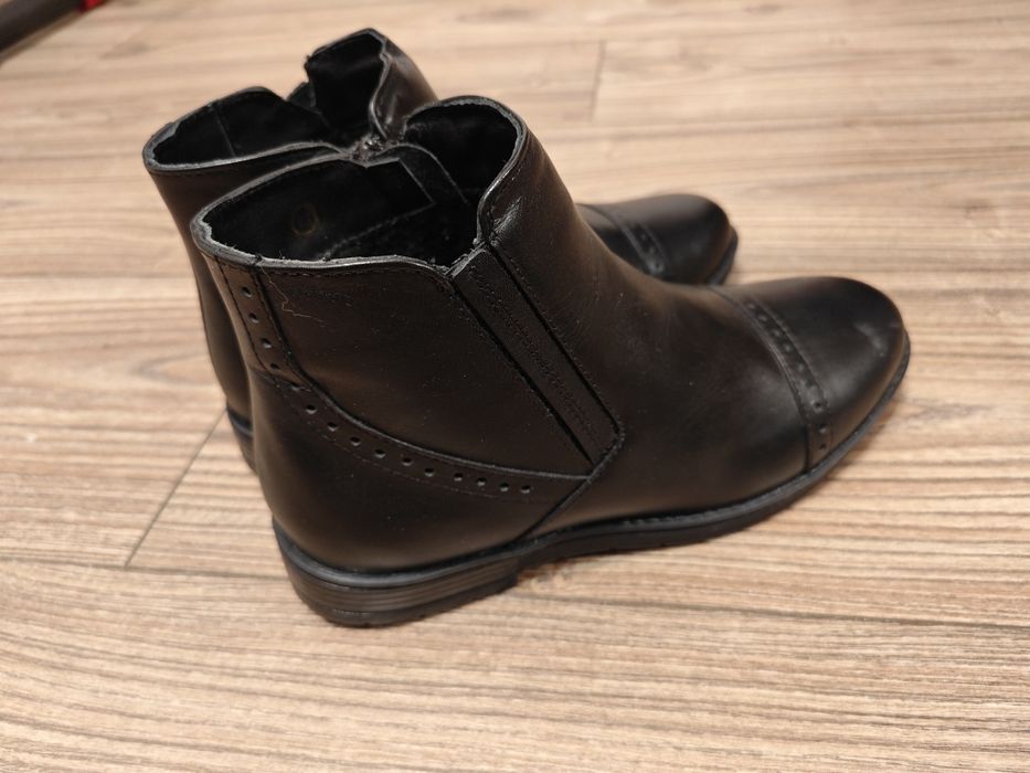 Ботинки натуралка мальчик 34р