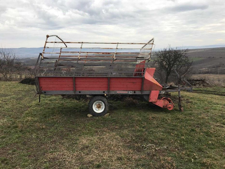 Remorcă Autodescărcătoare Adunat Fân BÖHMWERK LS 20 (Cu Pick-up)