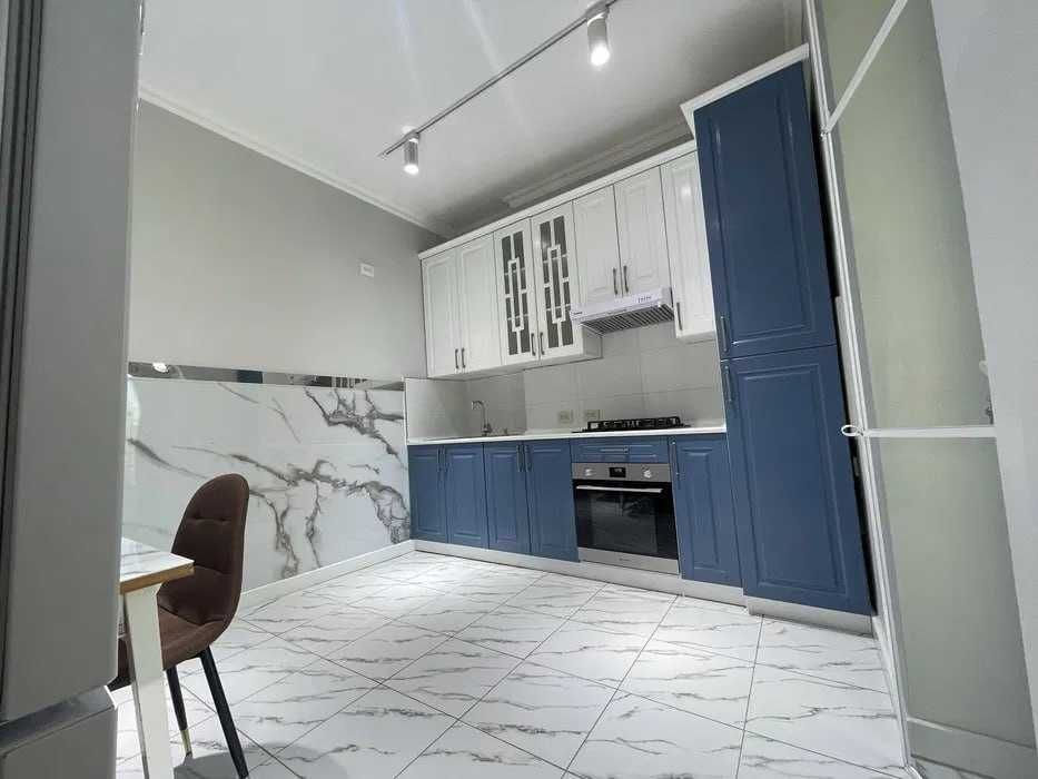 Срочно Сдается Кв в новостройке! Мегапланет! Рядом с рынком! 50м метро