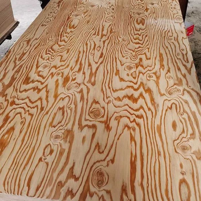 Продаётся Фанера.