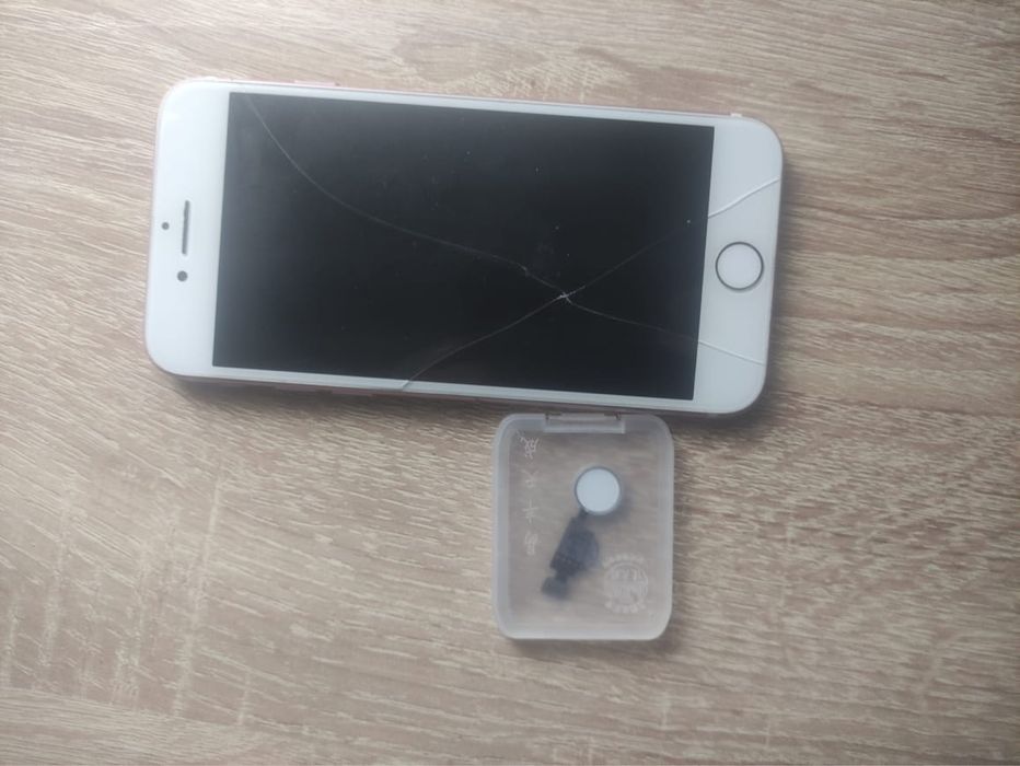 iPhone 7 Срочно!!! Торг есть