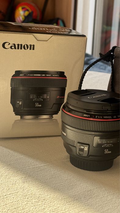 Объектив Canon 50mm