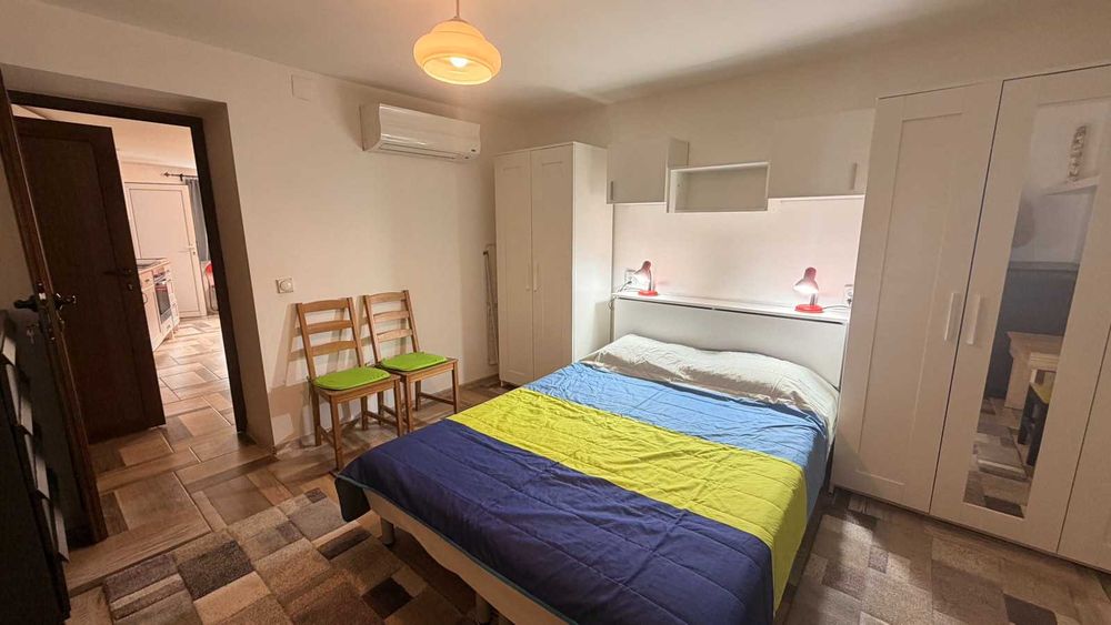Дава се под наем Двустаен апартамент в София, Център - 52 кв.м за 598.23 € - Снимка #1