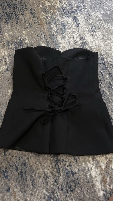 Корсеты, топы продам