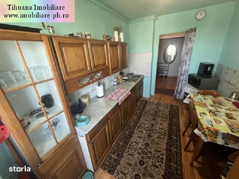 Apartament 4 camere de vanzare : Malu Rosu,cf.1A, 2gr.sanit,2balcoane,