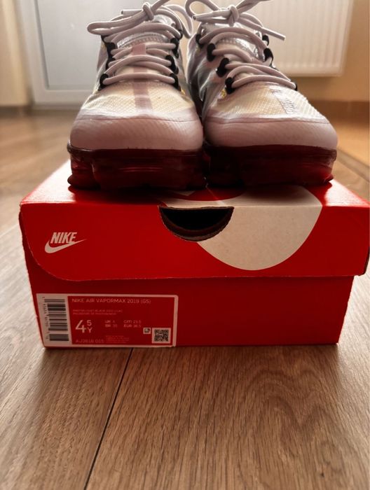 Pantofi sport adidasi nike marimea 36.5