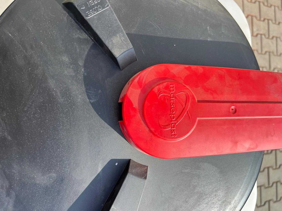 Разпределител на сол, семена, торове - 110 L + Видео