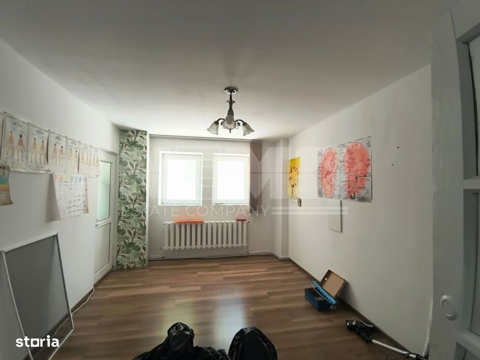 Apartament 3 camere, Obcini, parter, ideal birouri/cabinete