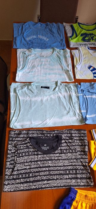 Lot haine 122/128